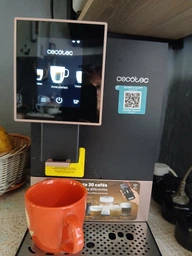 Кофемашина Cecotec Cremmaet Compactccino Connected (CCTC-01460)