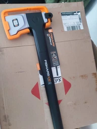 Топор-колун Fiskars X-series X32 Splitting L (1069108) фото от покупателей 3