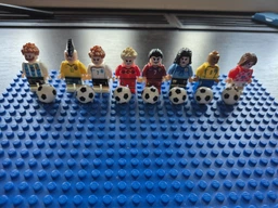 Набор фигурок конструктор Легенды футбола Koruit Football Set 8 шт (II) 32768