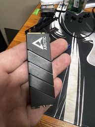 Радиатор для SSD Arctic Cooler M2 Pro M.2 Black (ACOTH00001A) фото от покупателей 1