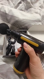 Перкуссионный массажный пистолет для тела Massage Gun вибромассажер для мышц красный фото от покупателей 11