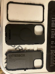 Чехол противоударный OtterBox Defender MagSafe для iPhone 16e/15/14/13 Black 77-97310 фото от покупателей 1