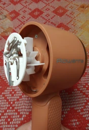 Машинка для стрижки катышек Rowenta Easy Care JA8001E0 фото от покупателей 9