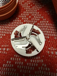 Машинка для стрижки катышек Rowenta Easy Care JA8001E0 фото от покупателей 8