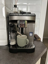 Кофемашина DELONGHI Magnifica Evo ECAM290.81.TB