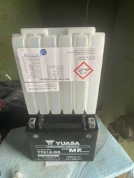 Мото аккумулятор Yuasa 12V 10.5Ah MF VRLA Battery YTX12-BS (сухозаряжений) (YTX12-BS) фото от покупателей 1