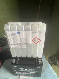 Мото аккумулятор Yuasa 12V 10.5Ah MF VRLA Battery YTX12-BS (сухозаряжений) (YTX12-BS)