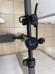 Електросамокат Xiaomi Mi Electric Scooter Elite GL BHR9603GL (400 Вт; 10 А*год; 36 В), колеса 10", чорний фото від покупців 4