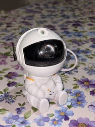 Проектор-нічник Космонавт Зоряне небо Astronaut Nebula Projector білий фото от покупателей 13
