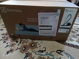 Пилосос безмішковий Electrolux EL31C2OG фото от покупателей 9