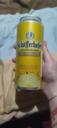 Упаковка суміші пива із соком Schofferhofer Juicy Pineapple Hefeweizen світле нефільтроване 2.5% 0.5 л x 24 шт. (42572045164)
