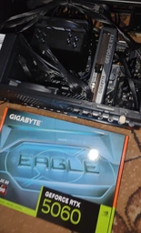 Відеокарта Gigabyte RTX 5060 8G EAGLE OC (GV-N5060EAGLE OC-8GD) (GDDR7, 128 bit, PCI-E v5.0 x16) фото от покупателей 2