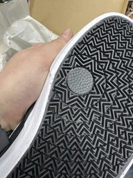 Чоловічі кеди замшеві низькі Nike Charge Suede IB2750-001 40 (7US) 25 см Чорні (197861619950)