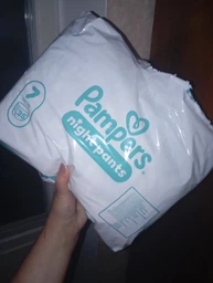 Подгузники-трусики ночные Pampers Night Pants Размер 7 (15+ кг) 35 шт (8006530320573) фото от покупателей 2