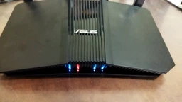 Маршрутизатор Asus RT-BE55 WiFi7 / BE3600 / 2.5Гбит/с Black (90IG0A80-MO3C00) фото от покупателей 6