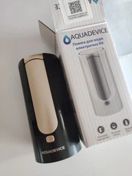 Электрическая помпа для воды на бутыль USB аккумуляторная автоматическая сенсорная электропомпа диспенсер с дисплеем дозированием подсветкой компактная на 19 л для бутыля индикатор заряда защита от протекания зарядка Type-C совместимость с бутылями 55 мм