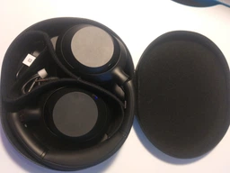Наушники Sony Over-ear Ult Wear WHULT900N Off White (WHULT900NW.CE7) фото от покупателей 1