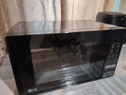 Микроволновая печь LG MS 2042 DARB