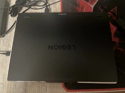 Ноутбук Lenovo Legion 5 15AKP10 (83F1005VRA) Eclipse Black / 15.1" OLED WQXGA 165 Гц / AMD Ryzen Al 7 350 / RAM 24 ГБ / SSD 1 ТБ / RTX 5070, 8 ГБ / LAN / Зарядка по USB фото від покупців 5