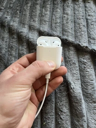 Бездротові Навушники Air Buds 2 QY-12 на Чіпі Airoha 1562 з кейсом та бездротовою зарядкою фото від покупців 5