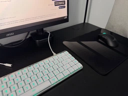 Клавіатура ASUS ROG Falchion RX Low Profile Red Wireless/Bluetooth/USB UA White (90MP03EC-BKMA10) фото від покупців 3
