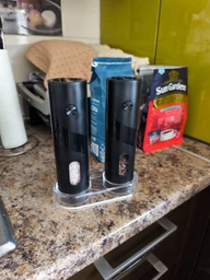 Набор из 2 электрических мельниц для специй с подсветкой и подставкой Electric Grinder SET для измельчения соли и перца, черный фото от покупателей 4