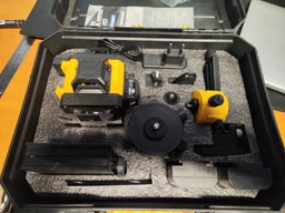 Лазерный уровень нивелир Laser Level 4D 2 аккумулятора 16 линий зеленый луч в кейсе желтый