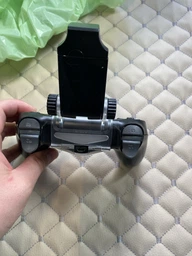 Тримач-затискач DOBE для мобільного телефону та для геймпаду DualShock 4 консолі-приставки Sony PlayStation 4 (PS4 PRO /PS4 Slim / PS4 Fat) фото від покупців 1