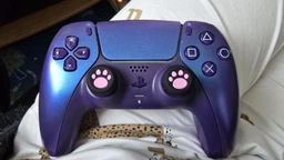 Силиконовые накладки на стики Лапки (White/Blue) для геймпадов Sony DualShock PS4 / DualSense PS5 / Xbox Series|One (2шт.) [408053943] фото от покупателей 2