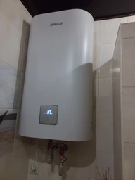 Бойлер Swan SFB-50w2 плоский slim 50л с WIFI и сухим ТЭНом 2кВт фото от покупателей 7