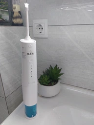 Ирригатор портативный RZTK Dental Compact White фото от покупателей 16