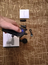 Перкуссионный массажный пистолет для тела Massage Gun вибромассажер для мышц красный фото от покупателей 5