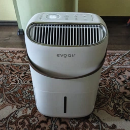 Осушитель воздуха evoair NovaDry 12 Smart, 30 м², ионизация воздуха, УФ - обеззараживание, осушение до 12л/24 ч, резервуар 2.5 л, умный контроль влажности воздуха, мобильное приложение, White - Brown фото от покупателей 3