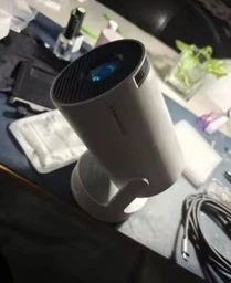 Проектор для фильмов портативный LED для домашнего кинотеатра с Wi-Fi HDMI USB зеркалированием экрана пультом встроенным динамиком с поворотом 180° для просмотра сериалов игр компактный для дома квартиры отдыха фото от покупателей 1