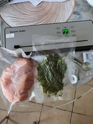 Вакууматор для сухих и влажных продуктов 120 Вт с переходником 10 пакетов в комплекте Хром фото от покупателей 1