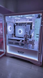 Видеокарта Palit GF RTX 5070 12GB GDDR7 White OC (NE75070U19K9-GB2050W) фото от покупателей 2