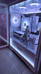 Видеокарта Palit GF RTX 5070 12GB GDDR7 White OC (NE75070U19K9-GB2050W) фото от покупателей 1