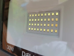 Светодиодный прожектор DELUX FMI 11 S LED 30Вт 6500K IP65 (90019315) фото от покупателей 3