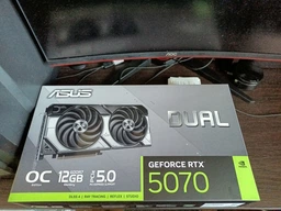 Видеокарта Asus GeForce RTX 5070 12GB GDDR7 OC DUAL-RTX5070-O12G фото от покупателей 3