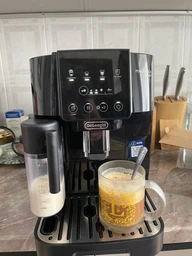 Кофемашина, кофеварка Delonghi Magnifica Start ECAM 220.60 - Б/У