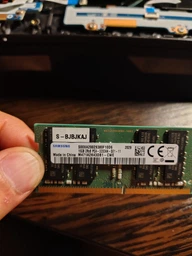 Ноутбучная оперативная память Samsung DDR4 32GB 3200MHz SO-DIMM 2Rx8 PC4-3200AA (M471A4G43AB1-CWE)