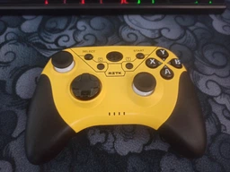 Беспроводной геймпад RZTK GamePad BT5.0 PC/iOS/Android/PS3/PS4 Yellow фото от покупателей 2