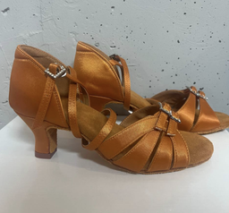 Туфлі для танців латина босоніжки Danceex Stefania 5,5 коричневі коричневі розмір 37 (00418-37) фото від покупців 1