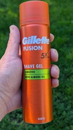 Гель для бритья Gillette Fusion Для чувствительной кожи 200 мл (7702018617098)