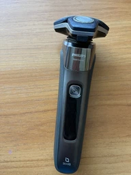 Зарядное устройство для электробритвы Philips (HQ8505/6070/6075/6090)15V - 5.4W (6мм между контактами)