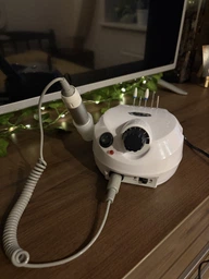 Фрезер для маникюра и педикюра профессиональный 65W 45000 об. мин + подарок 7 алмазных фрез белый фото от покупателей 4