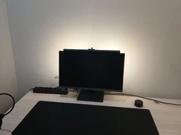 USB Светодиодная LED лента SMD2835 гибкая самоклеющаяся 5 вольт от повербанка. ЮСБ экономная лампа светильник нейтральный белый свет от Power Bank 5 метров фото от покупателей 4