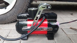 Компрессор автомобильный INTERTOOL AC-0003 фото от покупателей 6