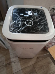 Осушувач повітря Evoair FlexyDry 12 Smart, продуктивність 12 л/24 год, датчик вологості, функція іонізації, сушіння білизни, резервуар 2,2 л, Smart управління фото від покупців 1