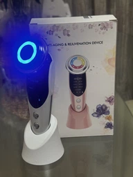 Микротоковый массажер для лица и шеи 7 режимов RF-лифтинг EMS с микротоками от отеков лифтинг и тонус кожи для омоложения фото от покупателей 6